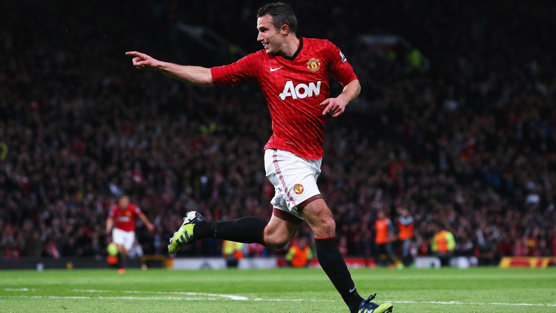 史上“最牛”篮下封盖：斯托亚科维奇在对阵勇士时完美封堵对手关键投篮！