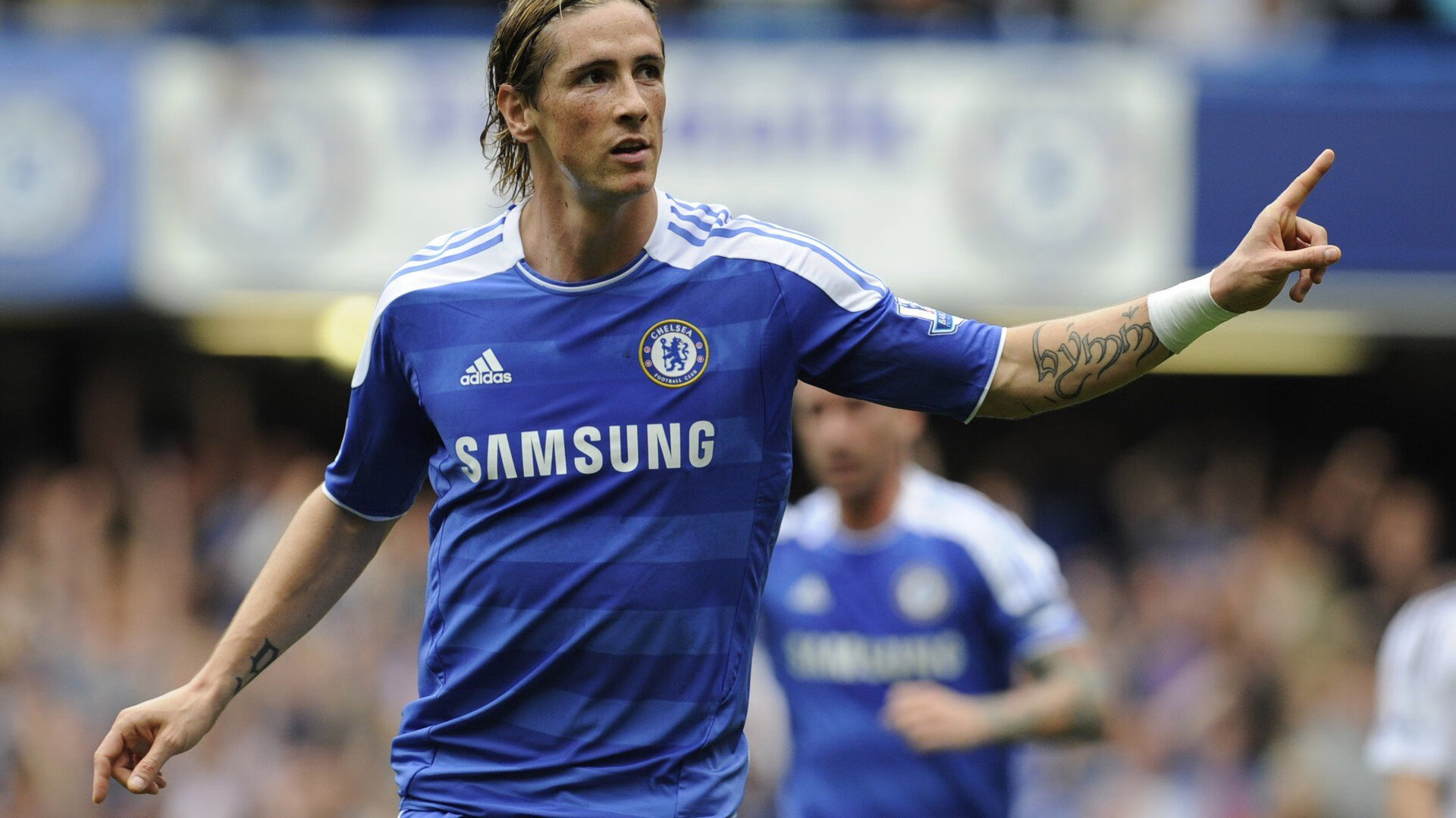 史上最年轻“冠军射手”登顶，未来星光璀璨，最年轻的世界冠军是谁